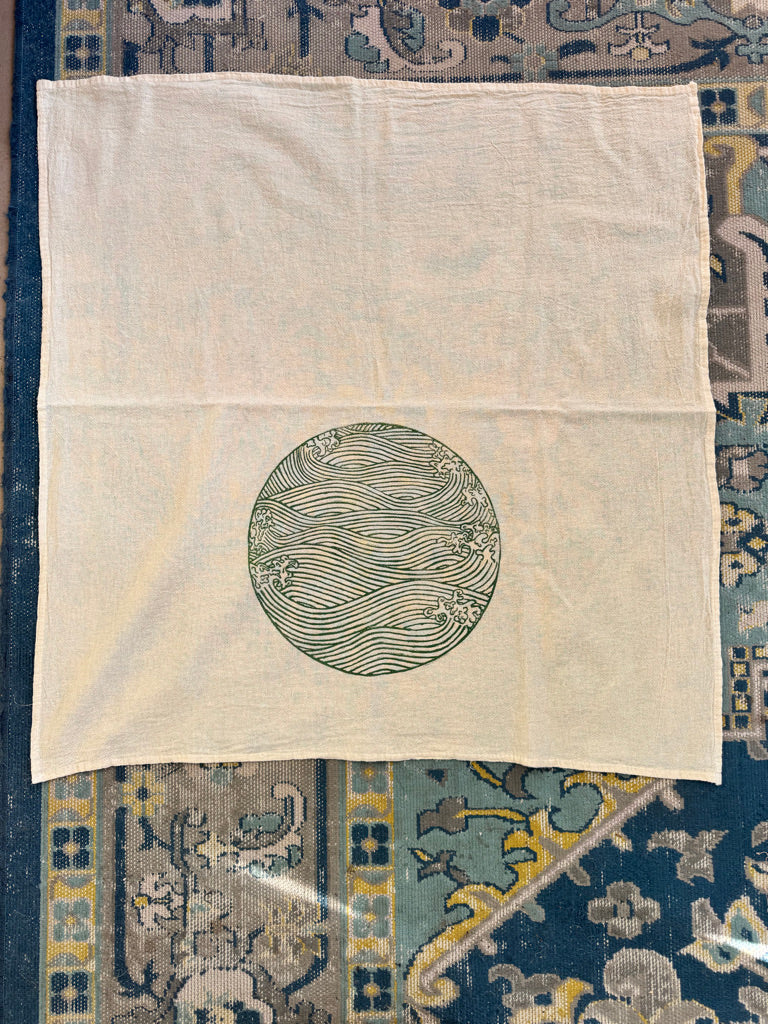 Tea towel with Spray Print in Green