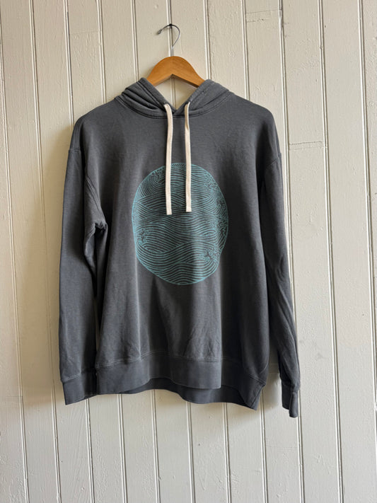 Spray Pullover in Charcoal